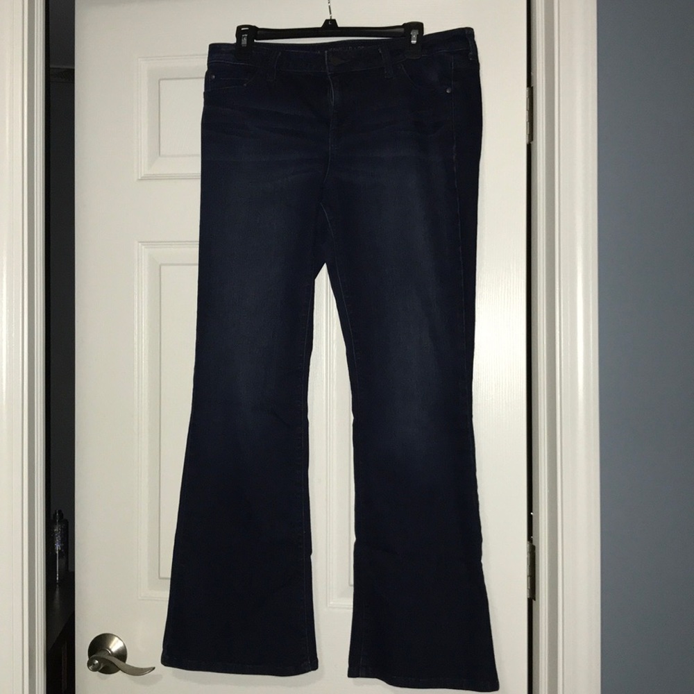 Bootcut Jeans